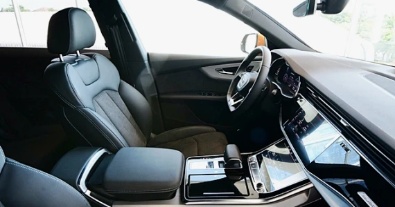 รูปภาพ อาวดี้ Audi Q8 55 TFSI quattro S Line ปี 2018