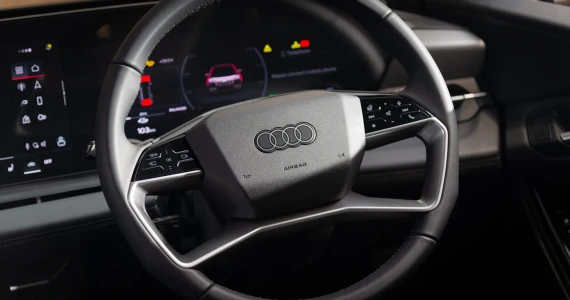 รูปภาพ อาวดี้ Audi Q6 e-tron Performance ปี 2024