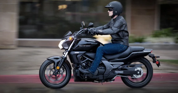 รูปภาพ ฮอนด้า Honda CTX 700DNF ปี 2015