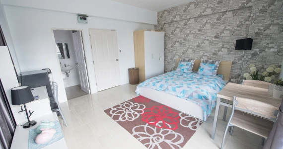 รูปภาพ ดีคอมเพล็กช์ ดีทาวน์ สวนเสือ - ศรีราชา (D Complex D Town)