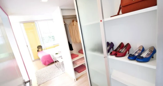 รูปภาพ เดอะ คัลเลอร์รี่ วิวิด (The Colory Vivid)