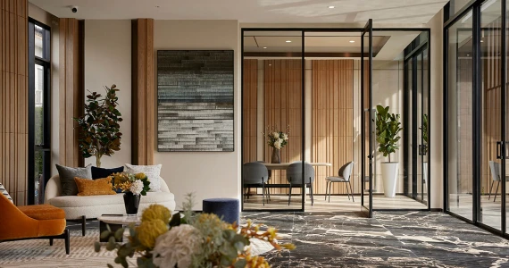 รูปภาพ ฌอน ปัญญาอินทรา (SHAWN Panya Indra)