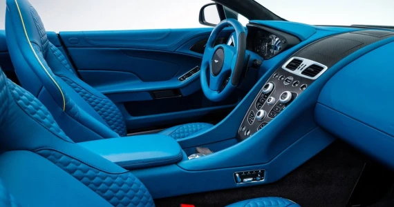 รูปภาพ แอสตัน มาร์ติน Aston Martin Vanquish Volante ปี 2013