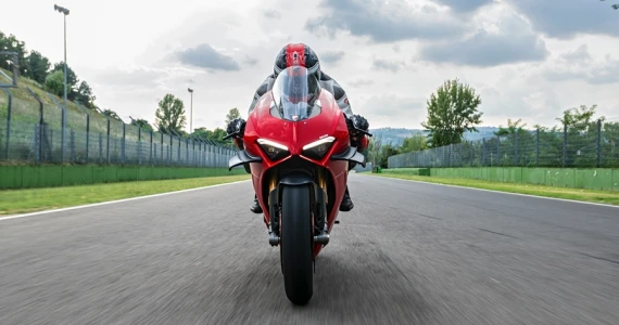 รูปภาพ ดูคาติ Ducati Panigale V4S ปี 2020