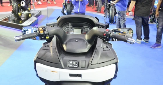 รูปภาพ ซูซูกิ Suzuki Burgman 650 ABS ปี 2017