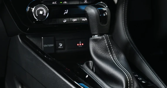 รูปภาพ โตโยต้า Toyota Yaris ATIV HEV GR Sport ปี 2025