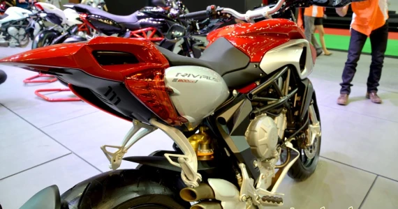 รูปภาพ เอ็มวี ออกุสต้า MV Agusta Rivale 800 ABS ปี 2014
