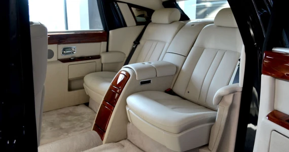 รูปภาพ โรลส์-รอยซ์ Rolls-Royce Phantom Series II LWB ปี 2012
