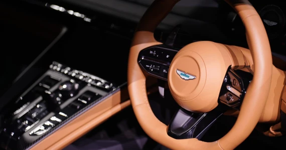 รูปภาพ แอสตัน มาร์ติน Aston Martin-DB12 V8-ปี 2023