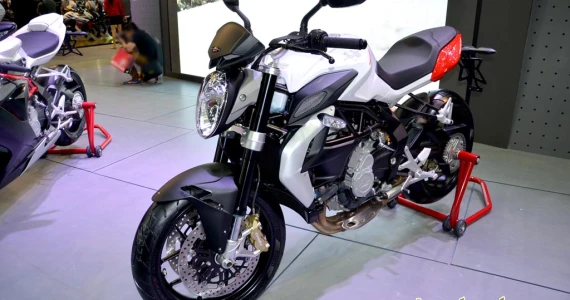 รูปภาพ เอ็มวี ออกุสต้า MV Agusta Brutale 800 ABS ปี 2014