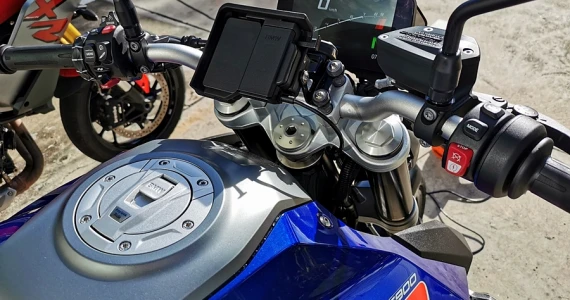 รูปภาพ บีเอ็มดับเบิลยู BMW F 900 R High ปี 2020