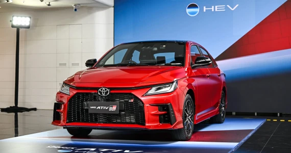 รูปภาพ โตโยต้า Toyota Yaris ATIV HEV GR Sport ปี 2025