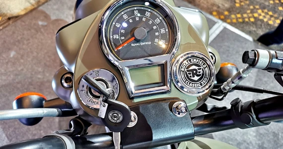 รูปภาพ โรยัล เอ็นฟีลด์ Royal Enfield Classic 350 Signals ปี 2022