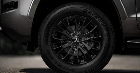 รูปภาพ มิตซูบิชิ Mitsubishi Triton Double Cab Plus 2.4 Ultra AT ปี 2025