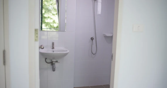 รูปภาพ ดีคอมเพล็กช์ ดีทาวน์ สวนเสือ - ศรีราชา (D Complex D Town)