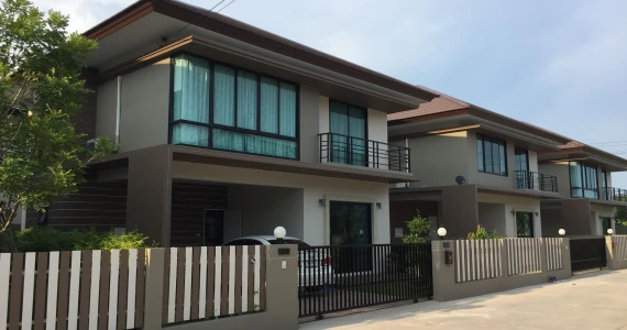 รูปภาพ ทรัพย์ธานี ทาวน์โฮม (Suptanee Town Home)