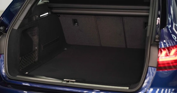 รูปภาพ อาวดี้ Audi A4 Avant 45 TFSI quattro S line Black Edition ปี 2020