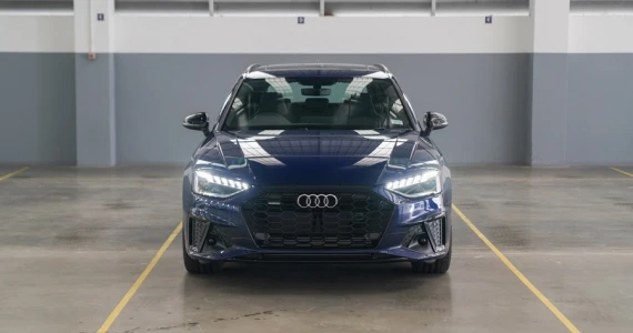 รูปภาพ อาวดี้ Audi A4 Avant 45 TFSI quattro S line Black Edition ปี 2020