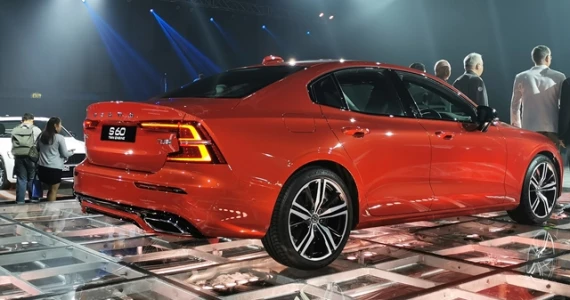 รูปภาพ วอลโว่ Volvo S60 Recharge Plug-in Hybrid R-Design ปี 2022