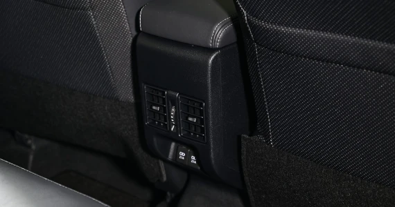 รูปภาพ โตโยต้า Toyota Yaris ATIV HEV Premium ปี 2025