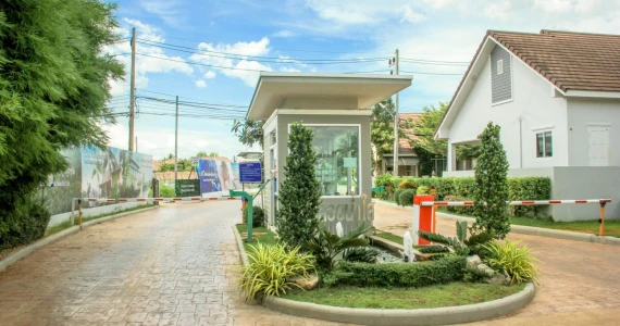 รูปภาพ บ้านสวยน้ำใส สุราษฎร์ธานี (Baan Suay Nam Sai Suratthani)