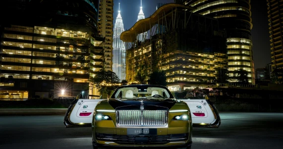 รูปภาพ โรลส์-รอยซ์ Rolls-Royce Spectre EV ปี 2023