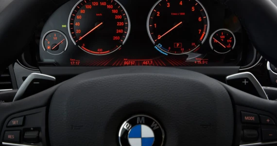รูปภาพ บีเอ็มดับเบิลยู BMW Series 6 640i Coupe ปี 2011