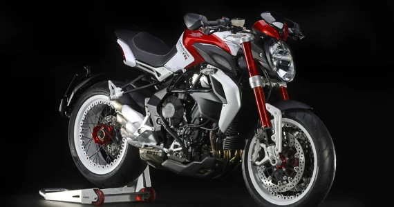 รูปภาพ เอ็มวี ออกุสต้า MV Agusta Brutale 800 Dragster RR ปี 2015
