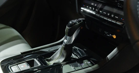 รูปภาพ อีซูซุ Isuzu MU-X 4x2 3.0 RS A/T ปี 2024