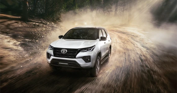 รูปภาพ โตโยต้า Toyota Fortuner 2.4 Commander AT ปี 2022