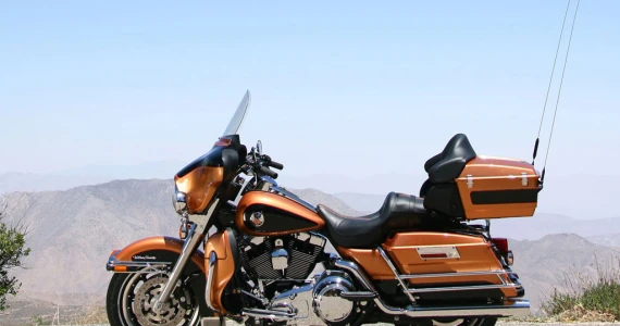 รูปภาพ ฮาร์ลีย์-เดวิดสัน Harley-Davidson Touring Electra Glide Ultra Classic ปี 2015