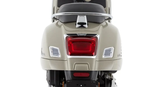 รูปภาพ เวสป้า Vespa GTS 300 HPE ปี 2023