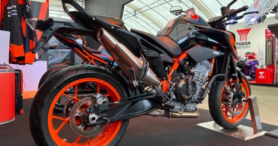 รูปภาพ เคทีเอ็ม KTM 890 Duke R ปี 2023