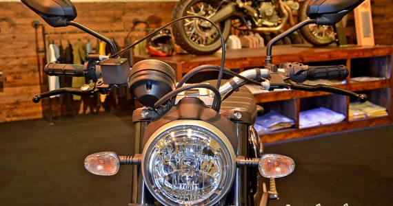 รูปภาพ ดูคาติ Ducati Scrambler Legend 62 ปี 2015