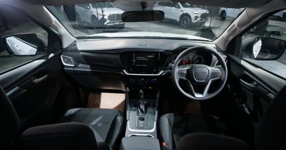 รูปภาพ อีซูซุ Isuzu MU-X 4x2 2.2 Active A/T ปี 2024