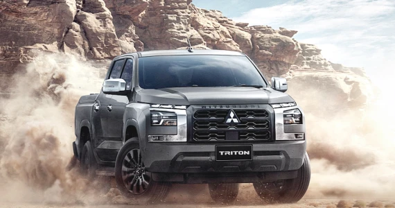 รูปภาพ มิตซูบิชิ Mitsubishi Triton Double Cab 2.4 ULTRA 4WD AT ปี 2023