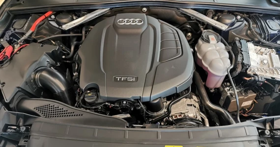 รูปภาพ อาวดี้ Audi A4 Avant 45 TFSI quattro S line Black Edition ปี 2020