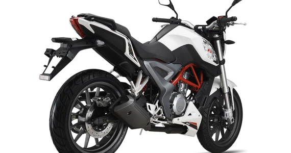 รูปภาพ เบเนลลี Benelli TNT 25 ปี 2015