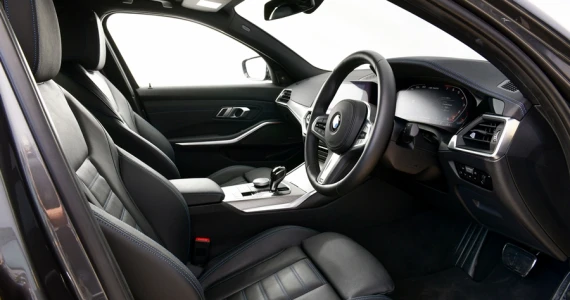 รูปภาพ บีเอ็มดับเบิลยู BMW M3 340i xDrive ปี 2021