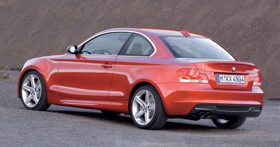 รูปภาพ บีเอ็มดับเบิลยู BMW Series 1 120d Coupe ปี 2009