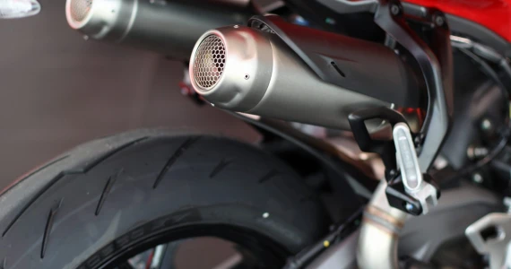 รูปภาพ ดูคาติ Ducati Streetfighter V2S ปี 2025