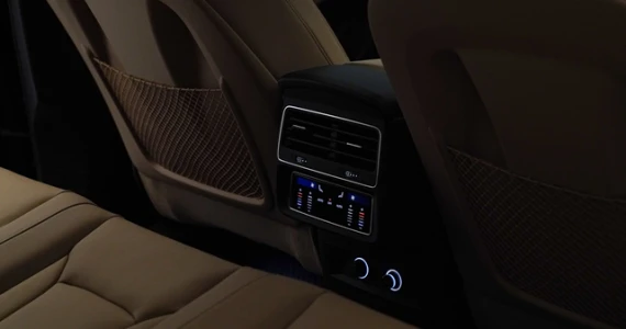 รูปภาพ อาวดี้ Audi Q7 45 TDI quattro S line MY20 ปี 2020