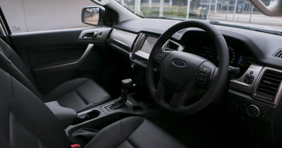 รูปภาพ ฟอร์ด Ford Everest 2.0L Turbo Trend 4x2 10AT MY2020 ปี 2020