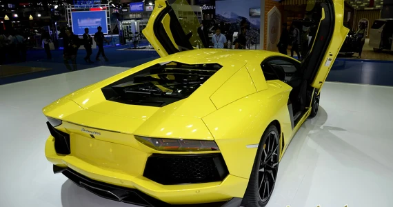 รูปภาพ ลัมโบร์กินี Lamborghini-Aventador LP700-4-ปี 2011