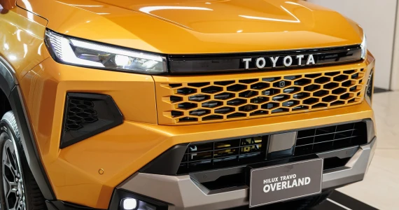 รูปภาพ โตโยต้า Toyota Hilux Travo Double Cab 4TREX 2.8 Overland Plus AT ปี 2025