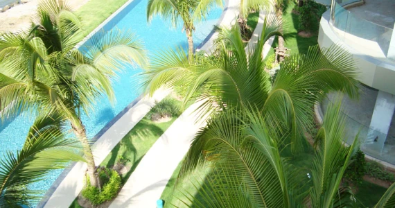 รูปภาพ โอเชียน เอจ (Ocean's Edge)