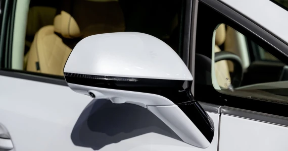 รูปภาพ เดนซ่า Denza D9 Performance AWD ปี 2024