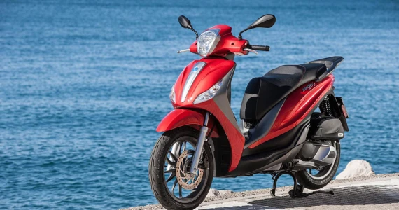 รูปภาพ พิอาจิโอ Piaggio Medley S 150 ABS ปี 2016