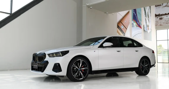 รูปภาพ บีเอ็มดับเบิลยู BMW Series 5 520d M Sport Pro ปี 2024