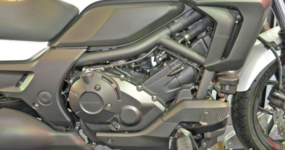 รูปภาพ ฮอนด้า Honda CTX 700DNF ปี 2015